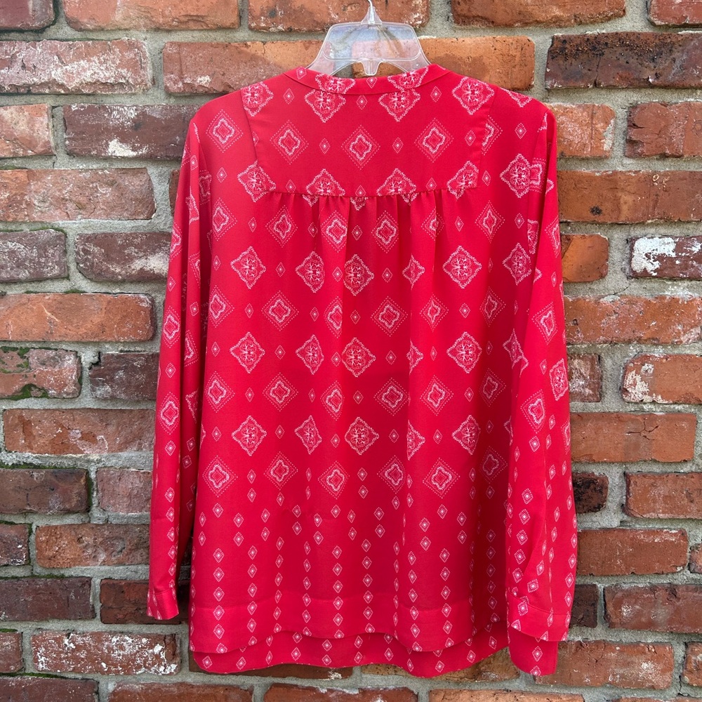 NYDJ Red Printed Pintuck Peasant Blouse L - Picture 5 of 7